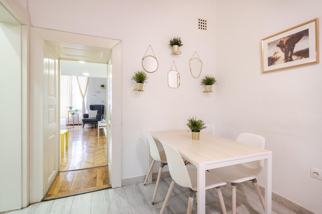 D20- Boutique Apartments, Best Location, By Bqa 부다페스트 외부 사진