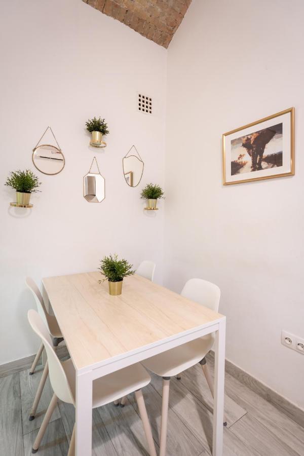 D20- Boutique Apartments, Best Location, By Bqa 부다페스트 외부 사진